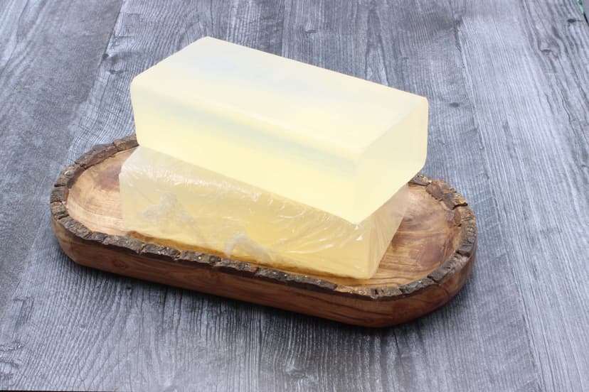 clear glycerin melt and pour soap base 1